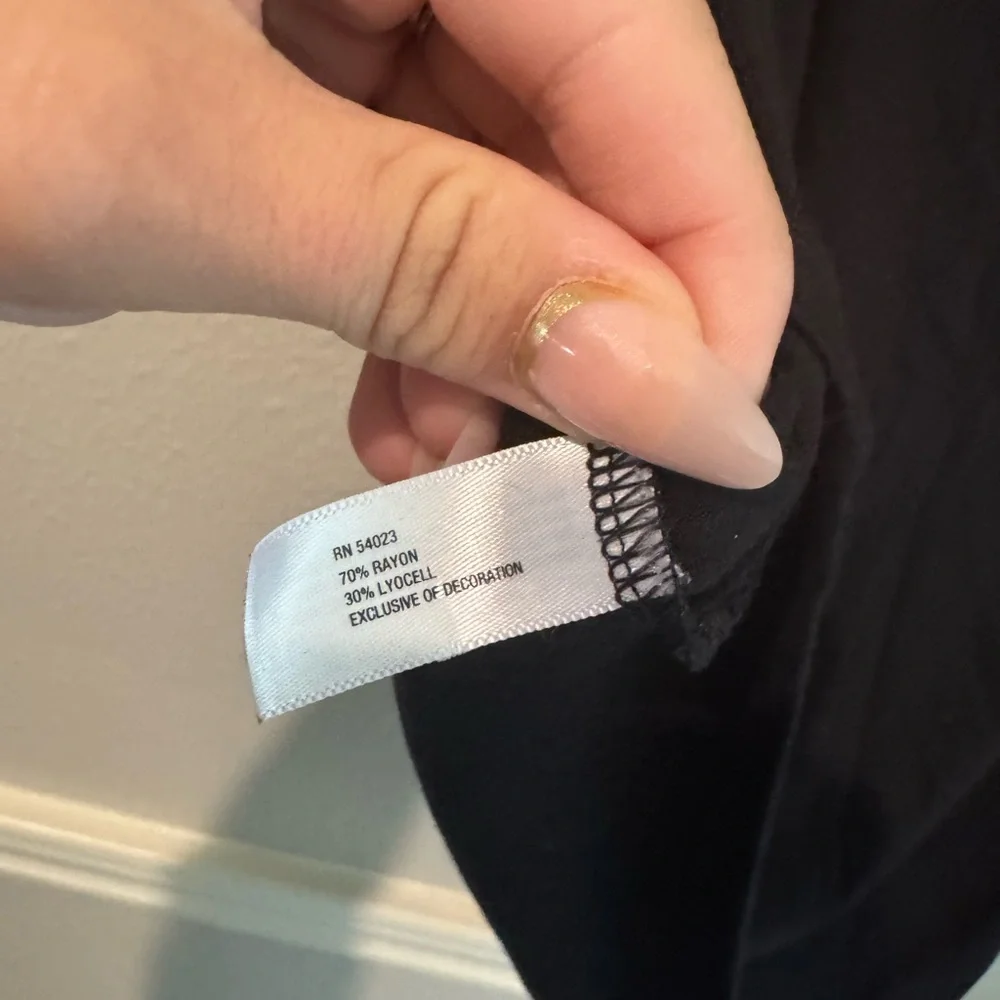 GAP Black Casual Women's Stretchy Top - Picture 5 of 5